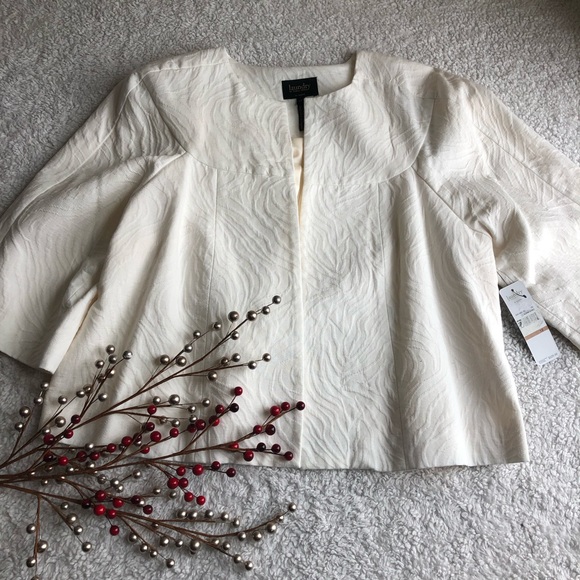 Laundry By Shelli Segal Jackets & Blazers - Laundry by Shelli Segal NWT Warm White Jacket